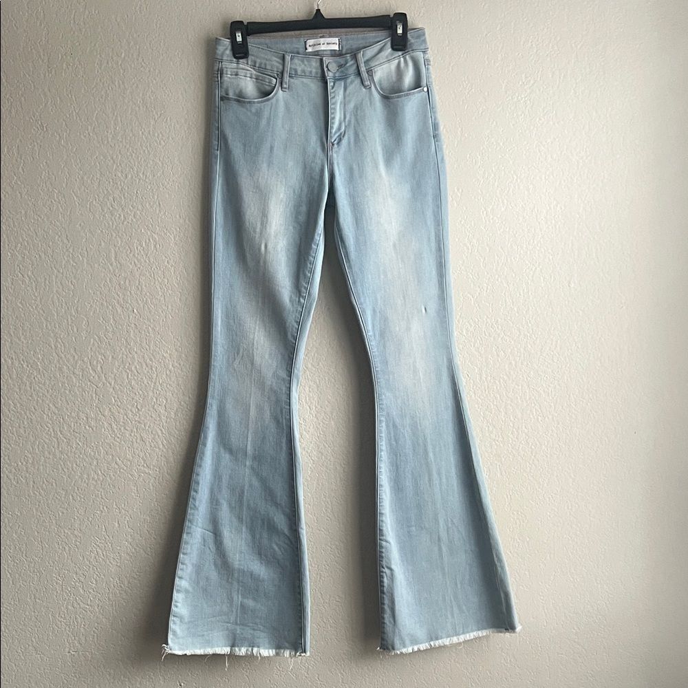 Like New! Article of Society Flare Jeans Kauai Wash (Light) in Size 27